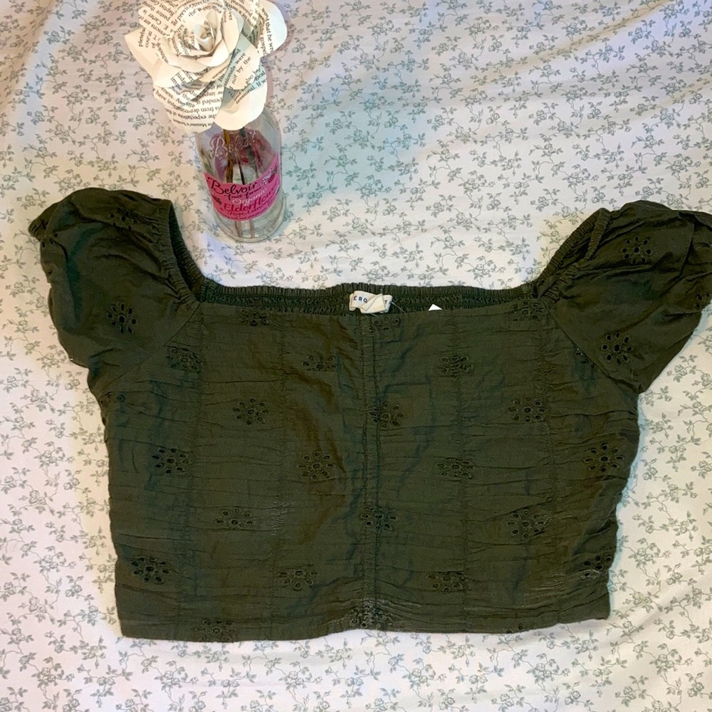 FREE* Aeropostal crop top